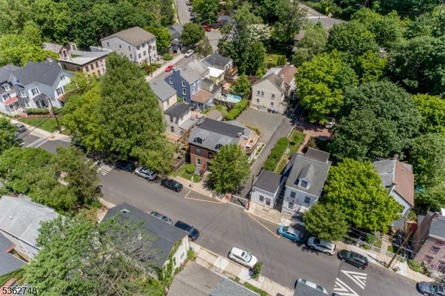 72 N Franklin St, Lambertville City, NJ 08530