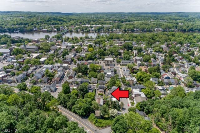 72 N Franklin St, Lambertville City, NJ 08530