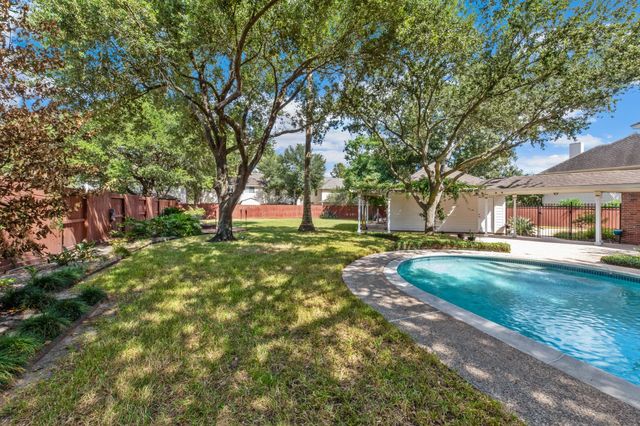 15826 Jamie Lee Drive, Houston, TX 77095