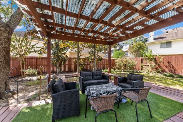 15826 Jamie Lee Drive, Houston, TX 77095