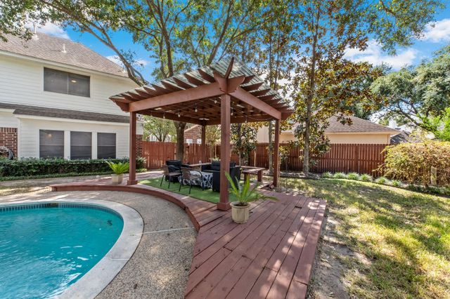 15826 Jamie Lee Drive, Houston, TX 77095
