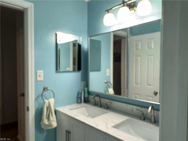 1405 Snow CRES, Virginia Beach, VA 23453