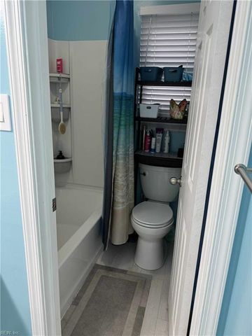 1405 Snow CRES, Virginia Beach, VA 23453