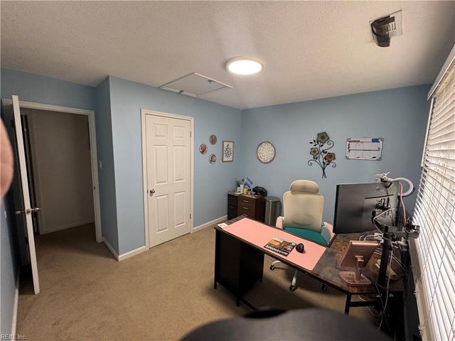 1405 Snow CRES, Virginia Beach, VA 23453