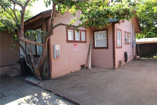 7024 Middleton Street B, Huntington Park, CA 90255