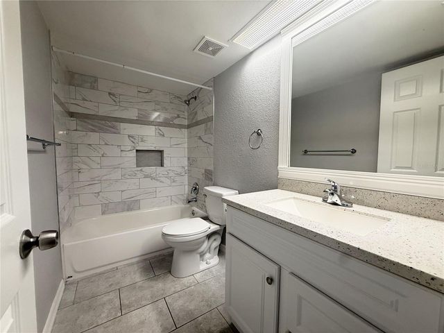 1348 FRIEND AVENUE, Clearwater, FL 33756