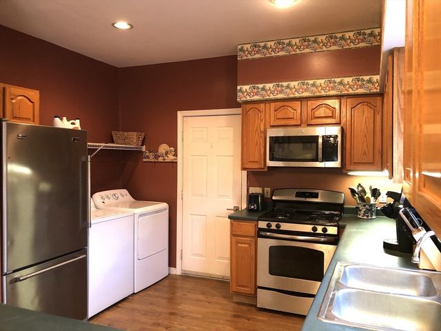 41 Juniper Wood Dr., Haverhill, MA 01832