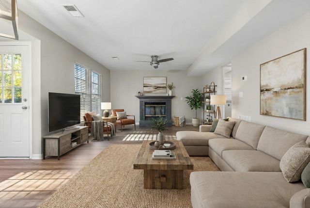 8335 Coventry, North Charleston, SC 29420