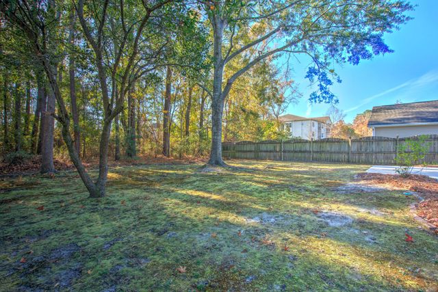 8335 Coventry, North Charleston, SC 29420