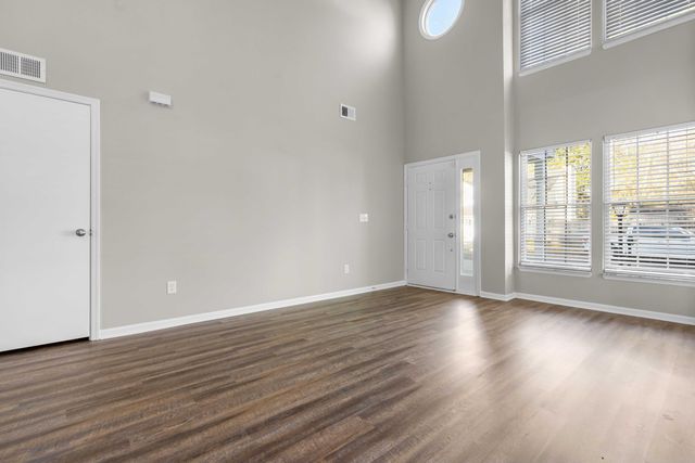 8335 Coventry, North Charleston, SC 29420