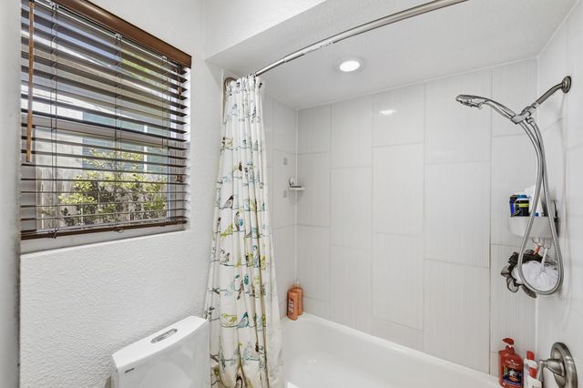 5610 Fence ROW, Austin, TX 78744