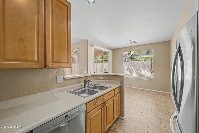 1196 S ROGER Way, Chandler, AZ 85286