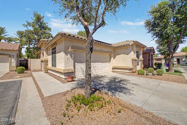 1196 S ROGER Way, Chandler, AZ 85286