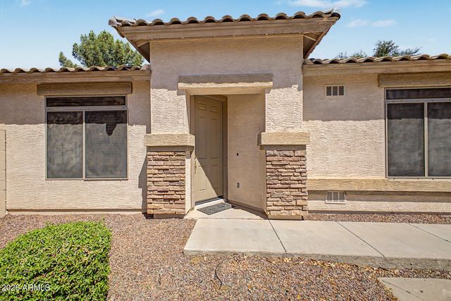 1196 S ROGER Way, Chandler, AZ 85286