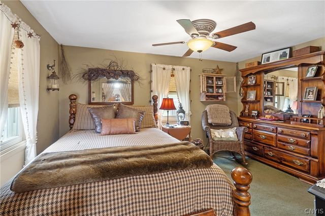 204 Stonefield Road, Onondaga, NY 13205