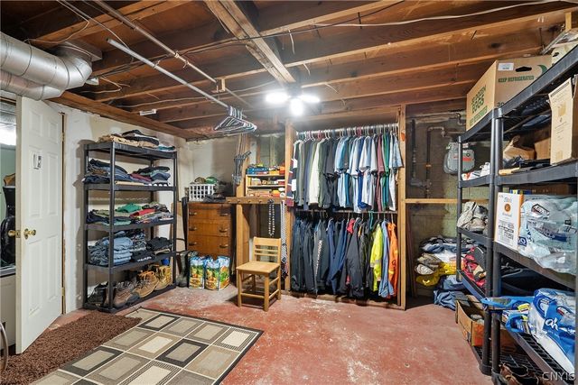 204 Stonefield Road, Onondaga, NY 13205