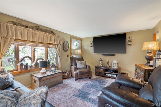 204 Stonefield Road, Onondaga, NY 13205