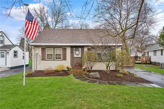 204 Stonefield Road, Onondaga, NY 13205