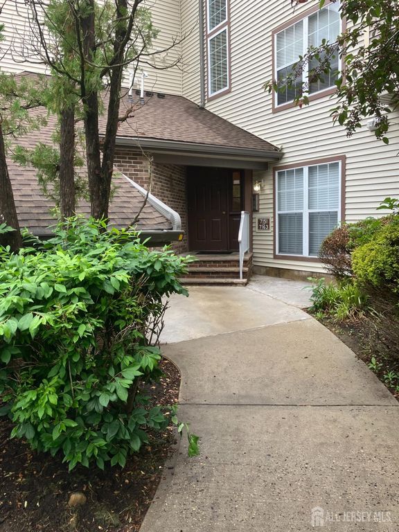7161 Elm Court, South Brunswick, NJ 08852
