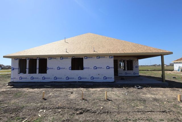 12008 Willow Way Avenue, Mont Belvieu, TX 77535