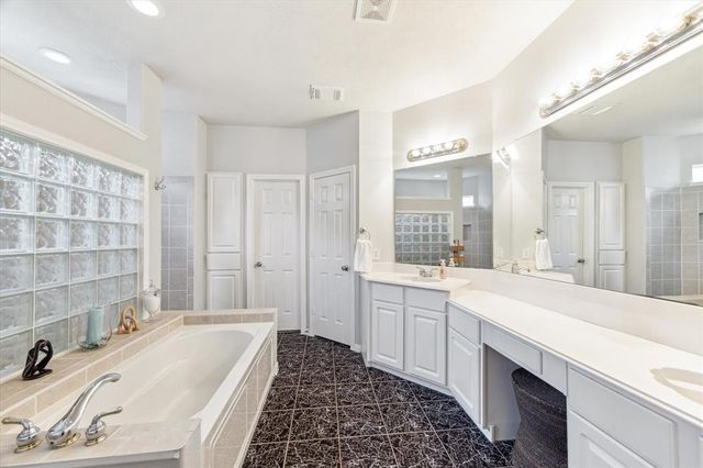 31415 Rigel Court, Tomball, TX 77375