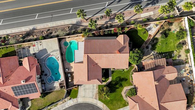 44555 Marguerite Court, La Quinta, CA 92253
