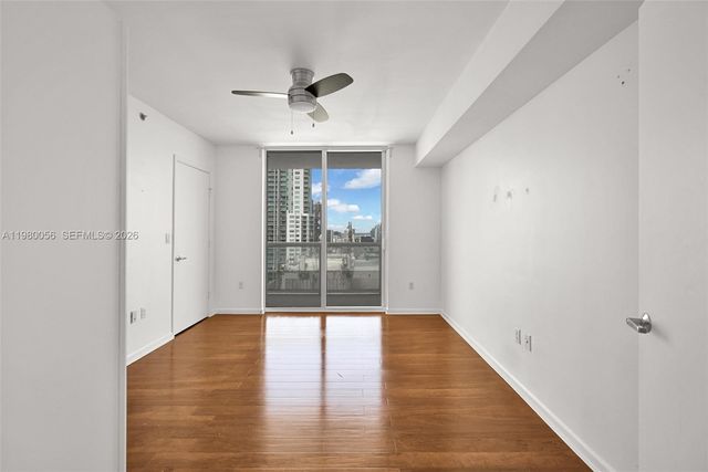 50 Biscayne Blvd 3802, Miami, FL 33132