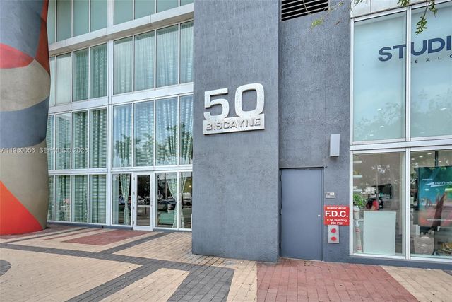 50 Biscayne Blvd 3802, Miami, FL 33132