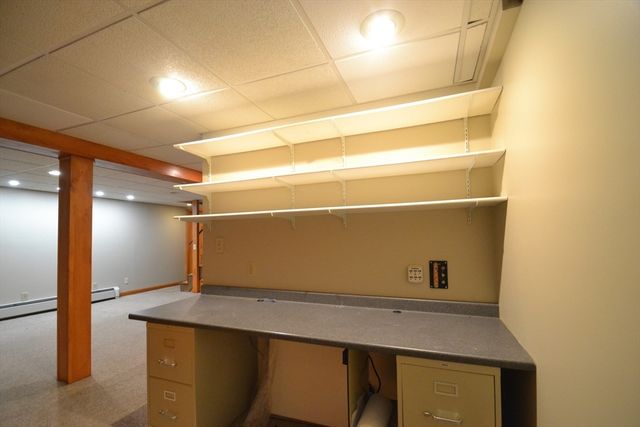 18 Bennett Rd, Rochester, MA 02770