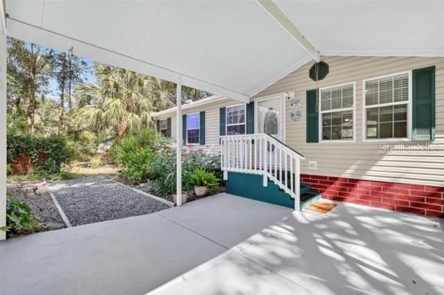 5841 SE 164TH AVENUE, Ocklawaha, FL 32179