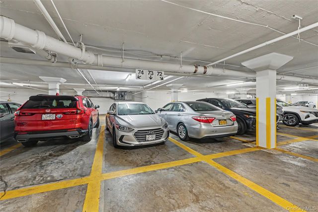 15 Stewart Place 12A, White Plains, NY 10603