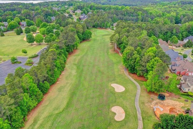 1398 BridgeMill Avenue, Canton, GA 30114
