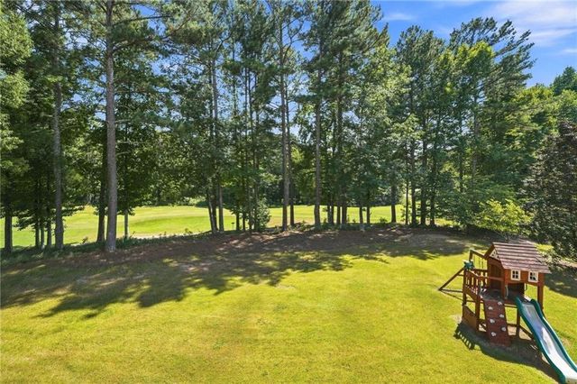 1398 BridgeMill Avenue, Canton, GA 30114