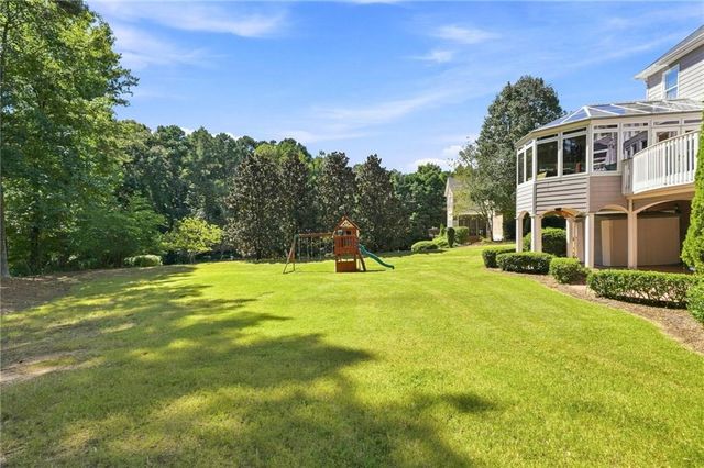 1398 BridgeMill Avenue, Canton, GA 30114