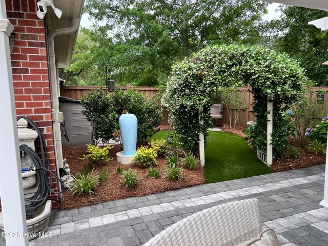 1138 Avenshire Circle, Wilmington, NC 28412