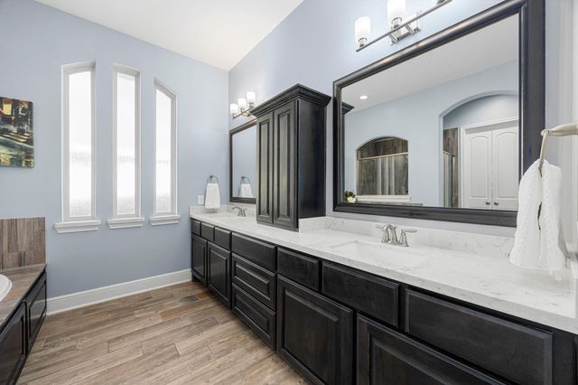 2711 Cherry Tree Lane, Manvel, TX 77578