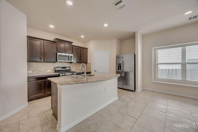 7212 Vail Ridge ST, Austin, TX 78744