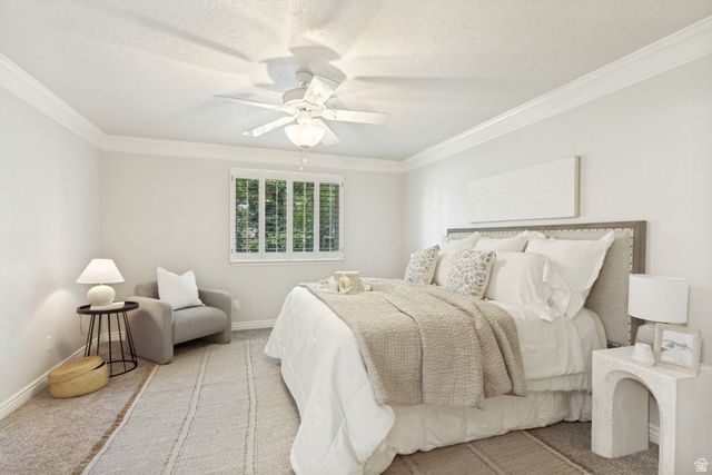 1077 E BROOK CIR, Kaysville, UT 84037