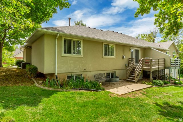 1077 E BROOK CIR, Kaysville, UT 84037
