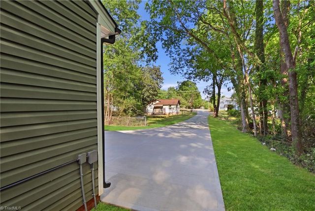 610 A Franklin Boulevard, Greensboro, NC 27401