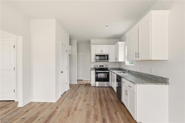 610 A Franklin Boulevard, Greensboro, NC 27401