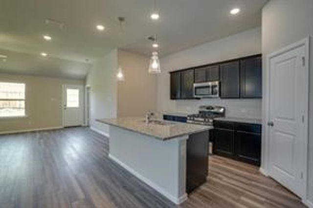 1937 Huisache Street, Royse City, TX 75189