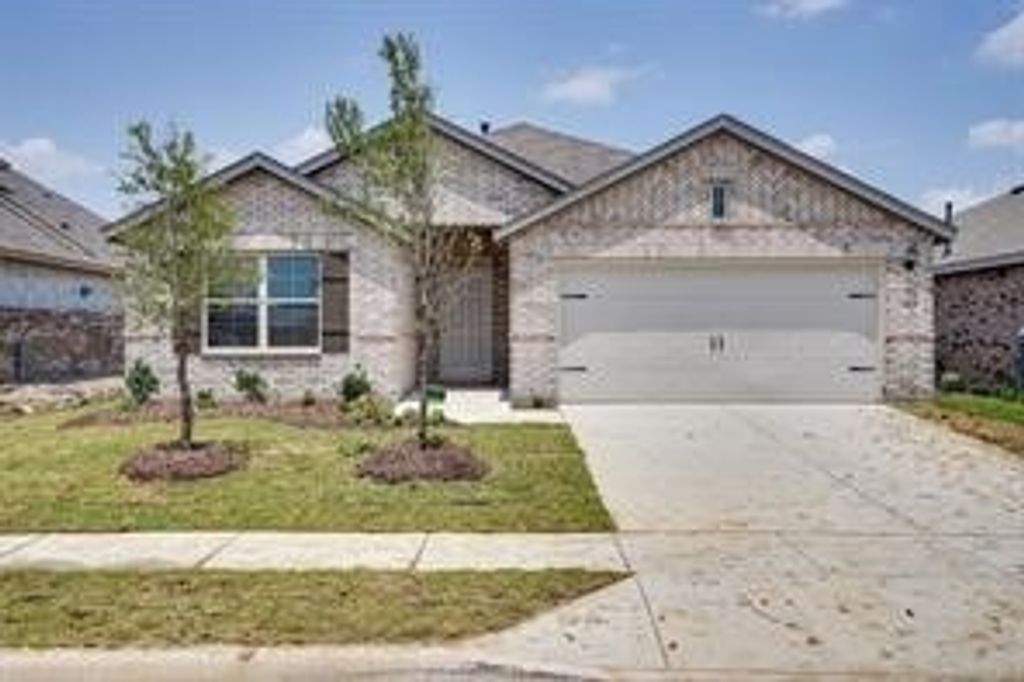 1937 Huisache Street, Royse City, TX 75189