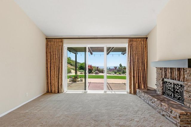 14505 Wildgrove Rd, Poway, CA 92064