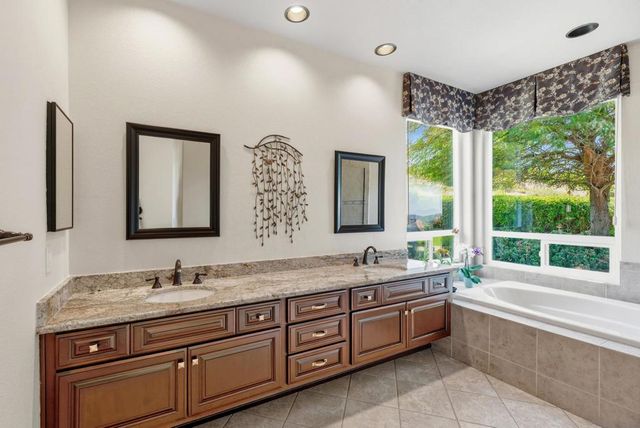 14505 Wildgrove Rd, Poway, CA 92064