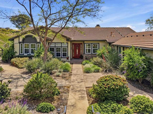14505 Wildgrove Rd, Poway, CA 92064