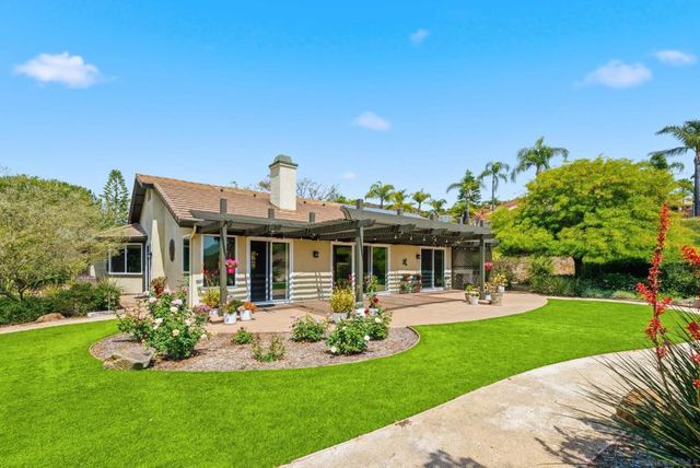 14505 Wildgrove Rd, Poway, CA 92064