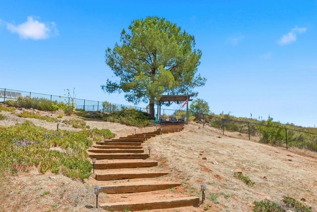 14505 Wildgrove Rd, Poway, CA 92064