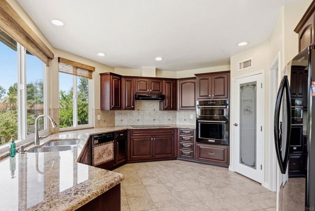14505 Wildgrove Rd, Poway, CA 92064