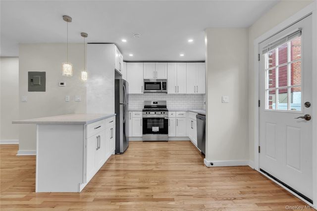 2709 Tenbroeck Avenue, Bronx, NY 10469